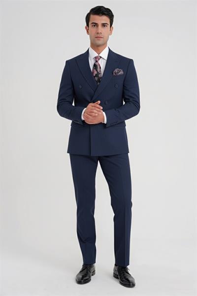Comfort Fit Çift Yırtmaç Dikine Çizgili Esnek Lacivert Kruvaze Takım Elbise TK 932