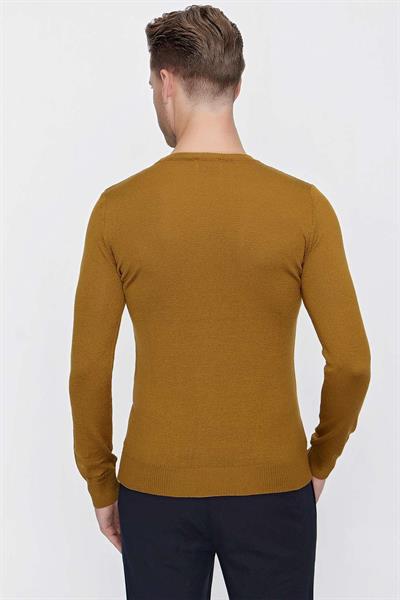 TR 840 Slim Fit Tütün Klasik Triko