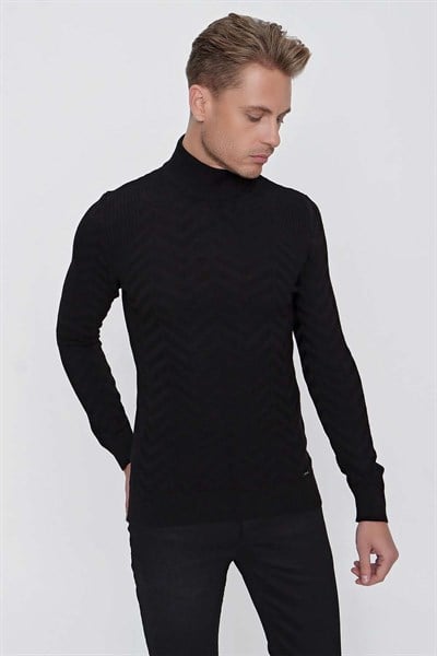 TR 841 Slim Fit Siyah Klasik Triko