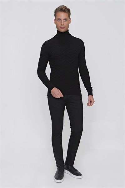 TR 841 Slim Fit Siyah Klasik Triko