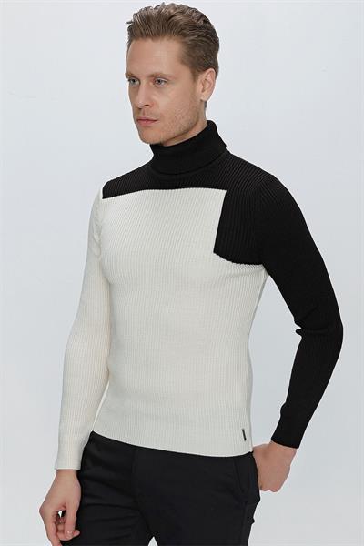 Slim Fit Fitilli Dokuma Blok Desenli Ekru Balıkçı Yaka Yünlü Triko Kazak TR 842