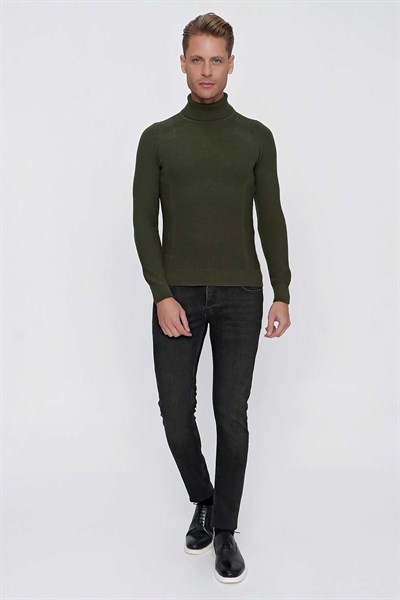 TR 847 Slim Fit Yeşil Klasik Triko