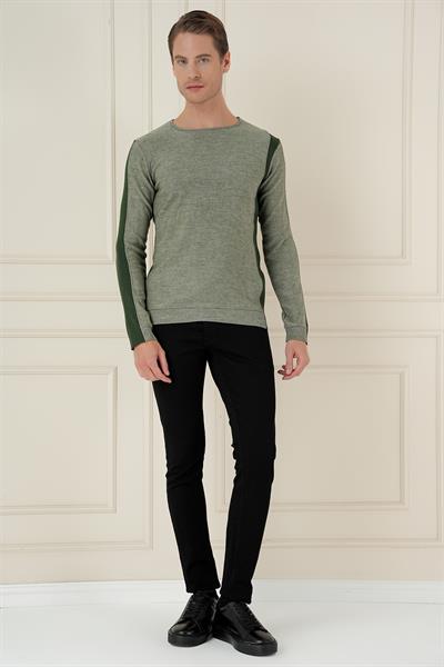 Slim Fit Yandan Ribana Modelli Haki Bisiklet Yaka Triko Kazak TR 871