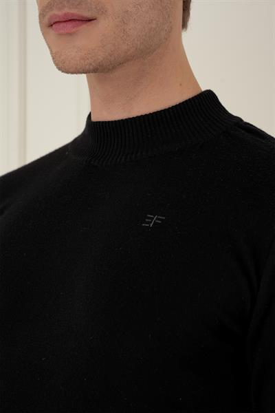 Slim Fit Ribanalı Düz Siyah Yünlü Yarım Balıkçı Triko Kazak TR 876