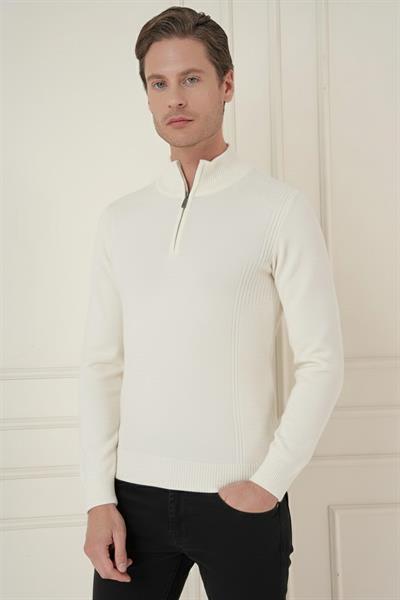 Slim Fit Dokuma Desenli Fermuarlı Yarım Balıkçı Yünlü Ekru Triko Kazak TR 893
