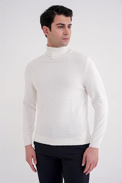 Comfort Fit Baklava Desenli Balıkçı Yaka Yünlü Ekru Triko Kazak TR 895
