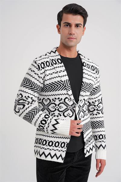 Comfort Fit Etnik Desenli Şal Yaka Beyaz Yünlü Triko Ceket 03