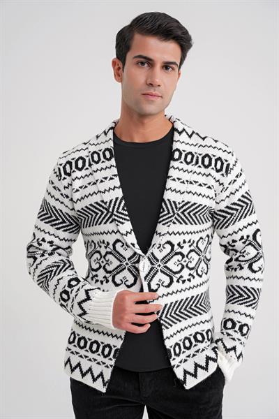 Comfort Fit Etnik Desenli Şal Yaka Beyaz Yünlü Triko Ceket 03