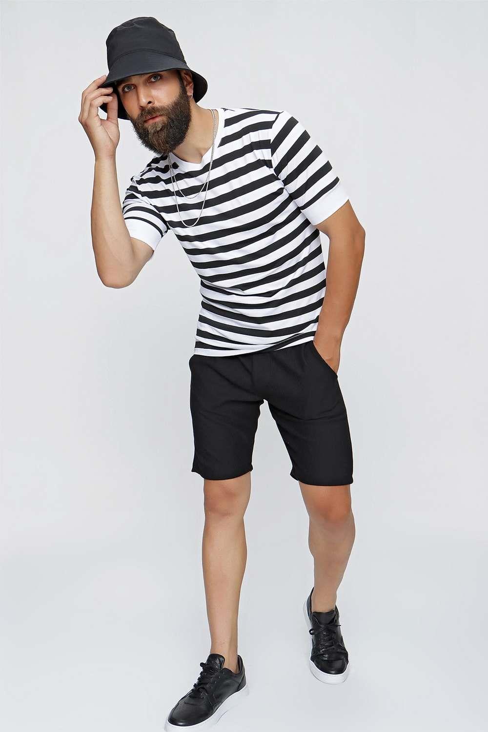 030 Slim Fit Siyah Bermuda