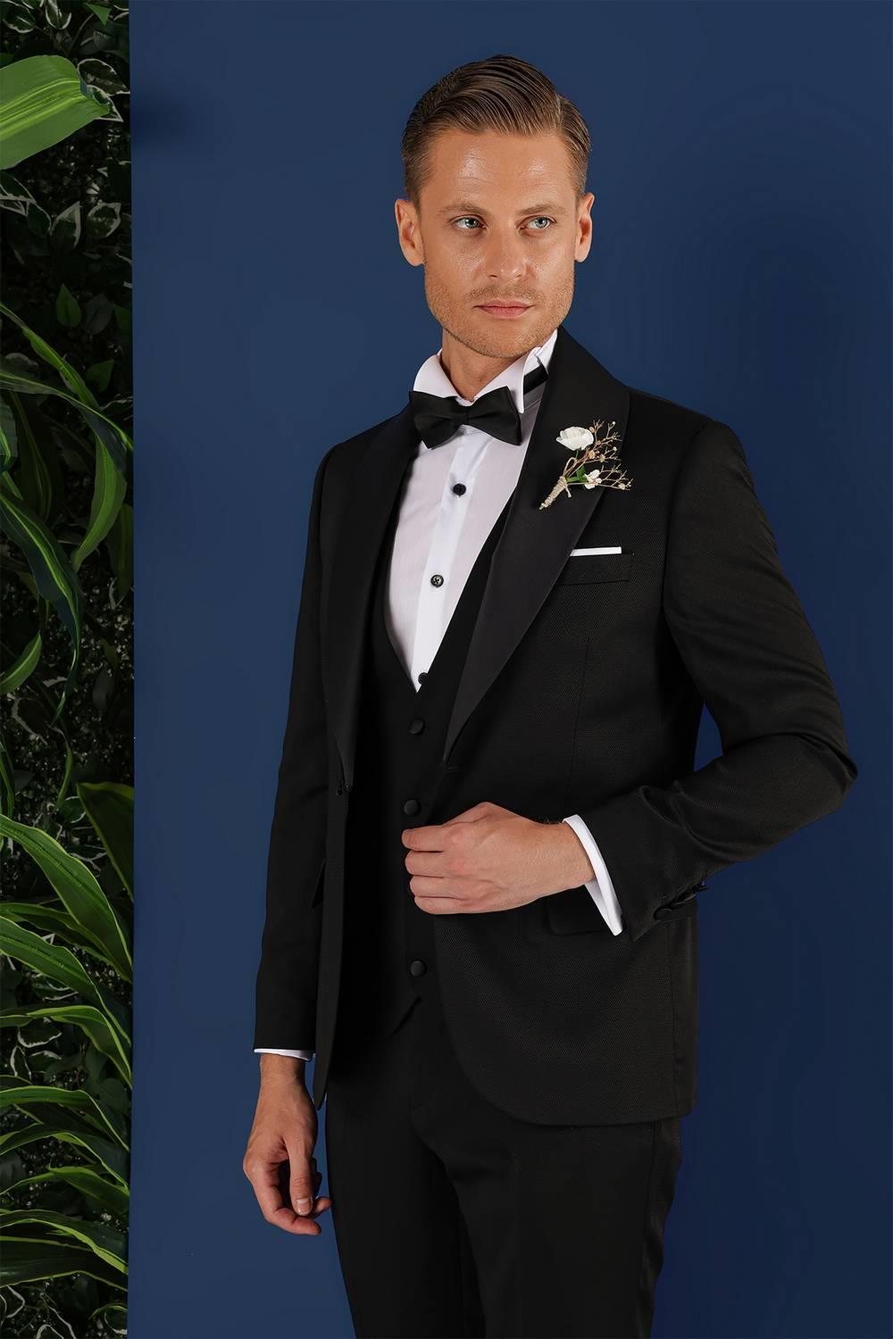 Black 070 Slim Fit Yelekli Çıkma Saten Yaka Siyah Damatlık Smokin Takım