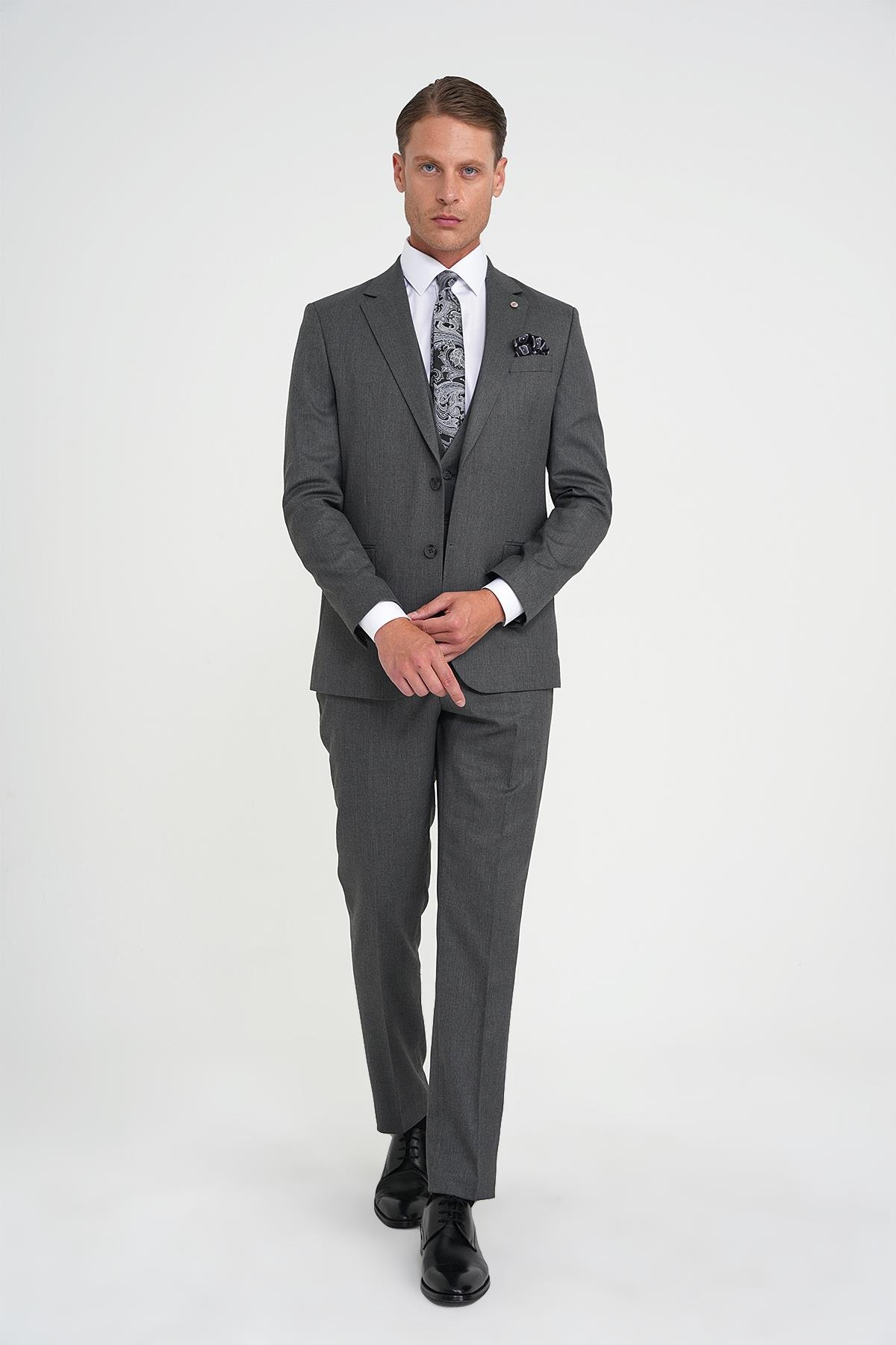 Slim Fit Çift Yırtmaç Balıksırtı Desenli Yelekli Füme Takım Elbise Tk 923