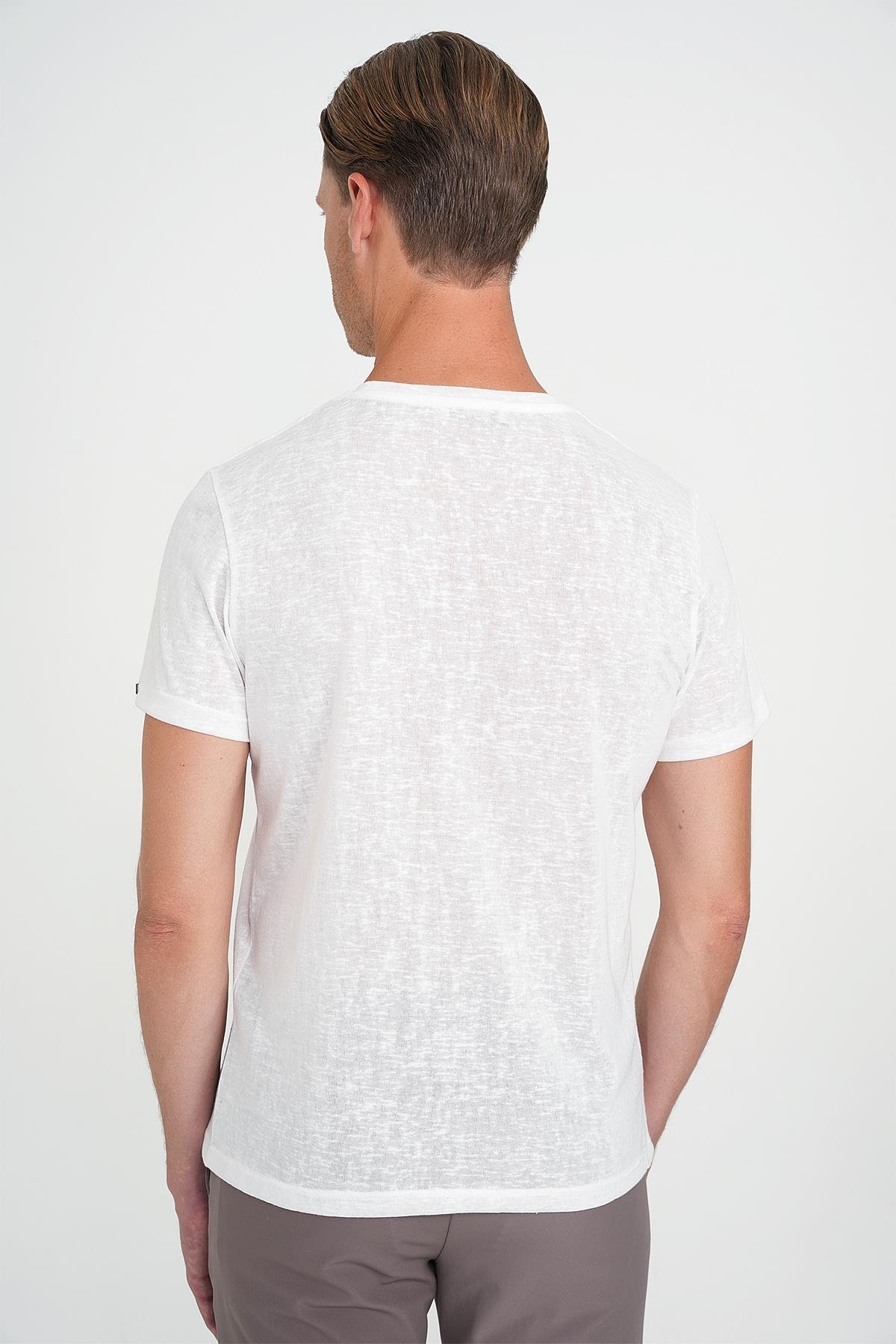 Ts 902 Comfort Fit Bisiklet Yaka Viskon Karışımlı Casual Beyaz Tişört_4