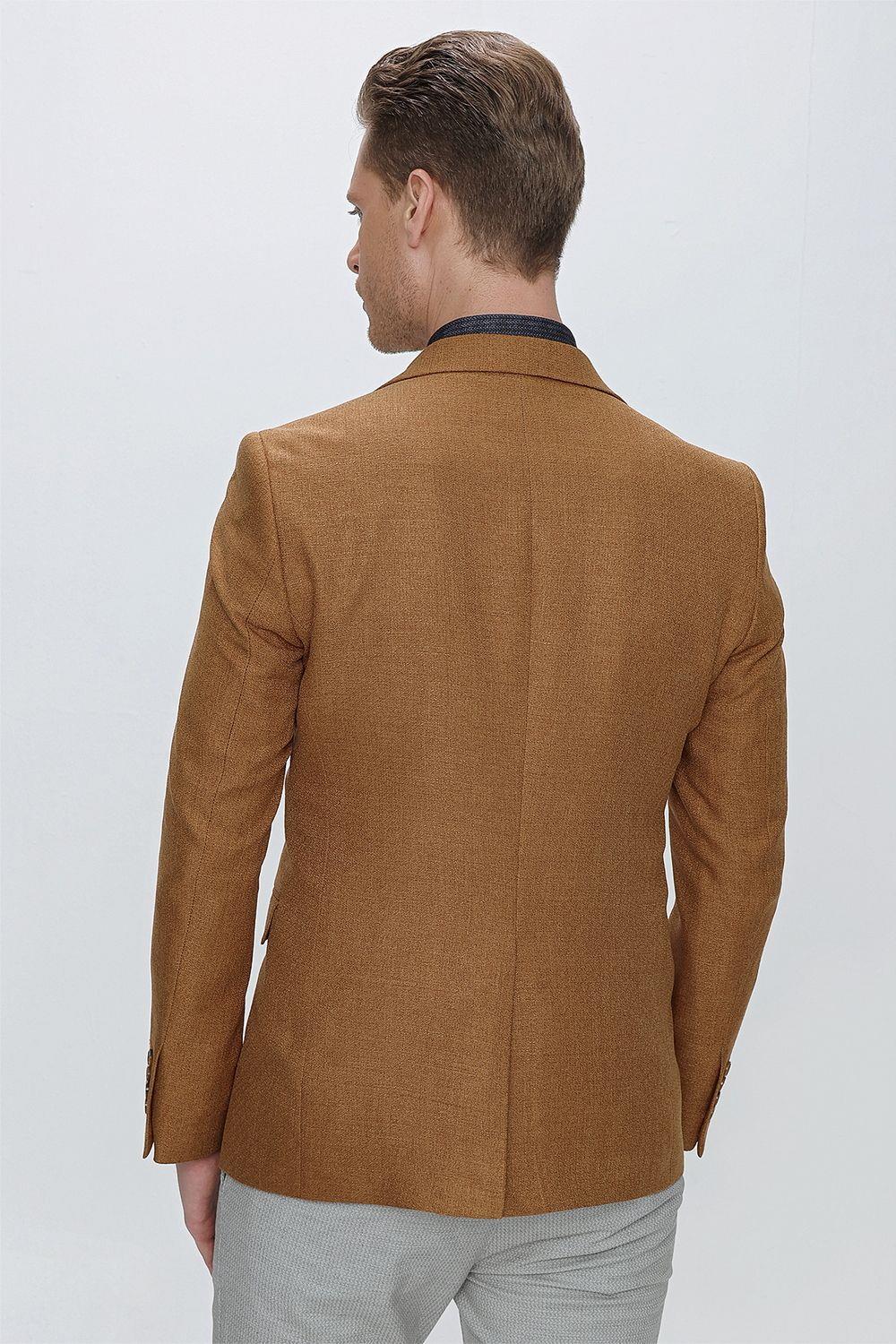 C 629 CEKET