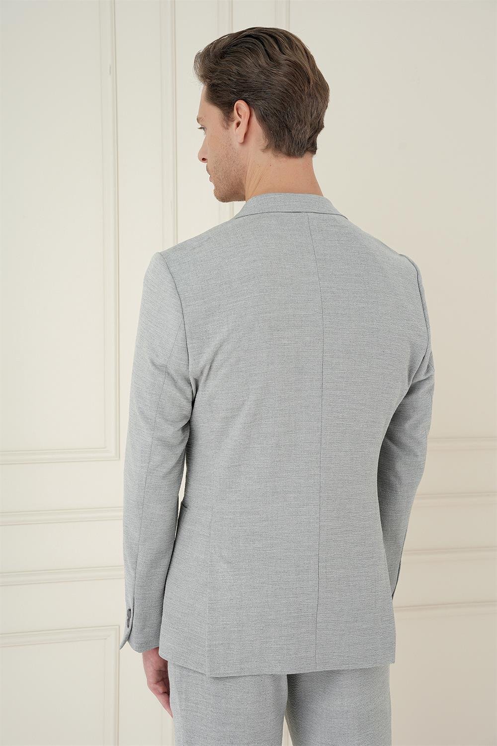 C 698 CEKET