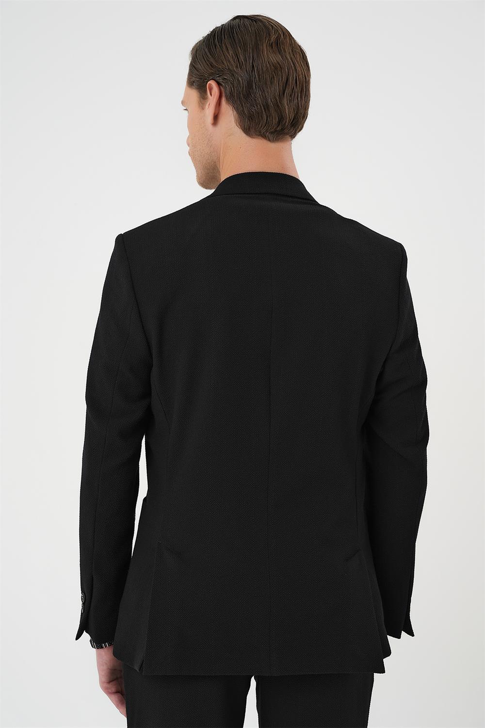 C 700 Slim Fit Kırlangıç Yaka Torba Cep Çift Yırtmaç Casual Siyah Ceket