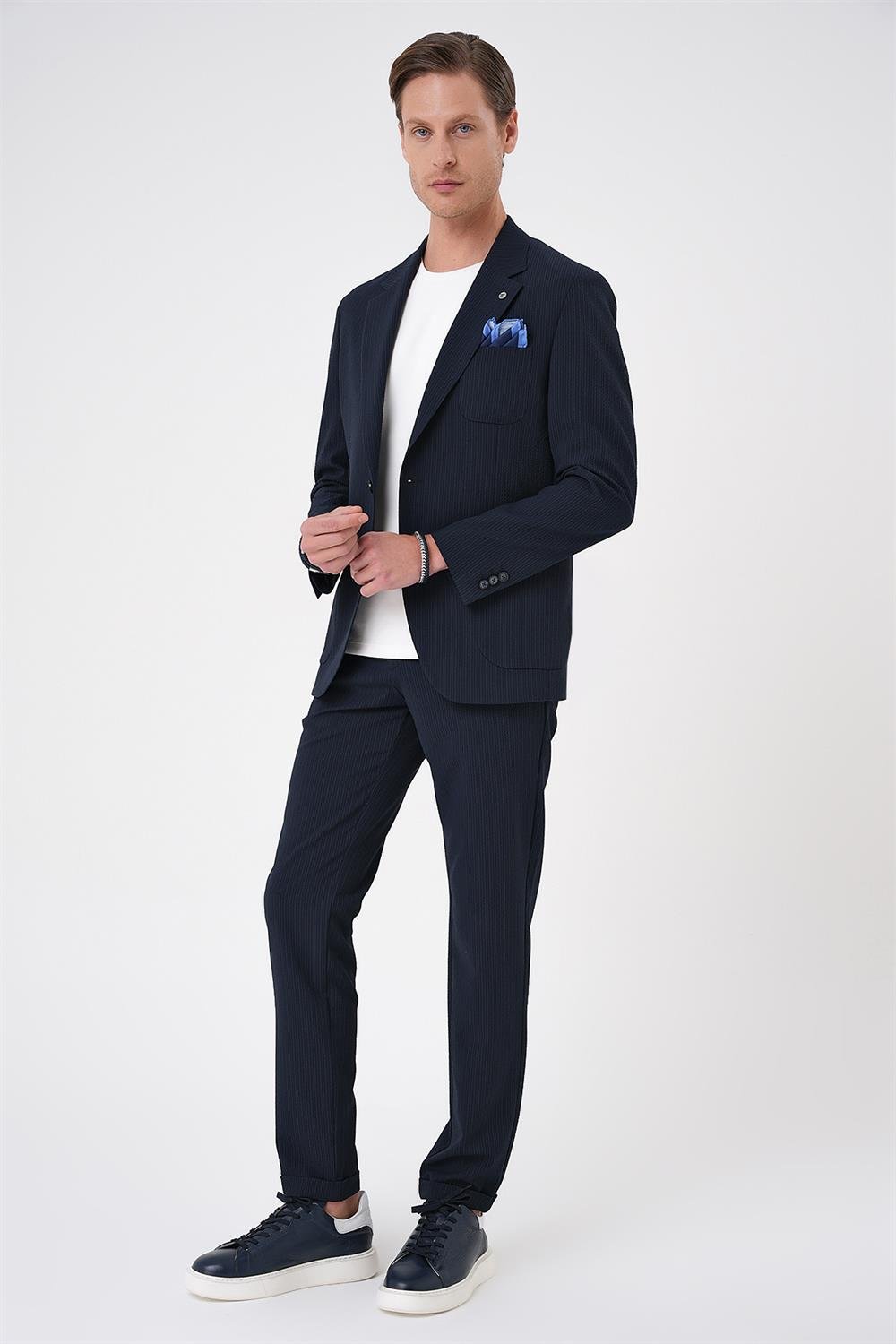 C 703 Comfort Fit Mono Yaka Çift Yırtmaç Torba Cep Gofre Kumaş Casual Lacivert Ceket