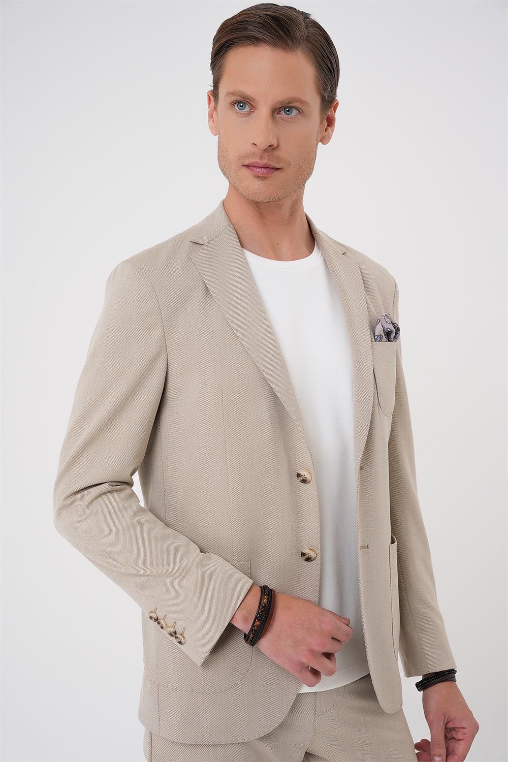 C 706 Comfort Fit Mono Yaka Çift Yırtmaç Torba Cep Kendinden Desenli Casual Bej Ceket
