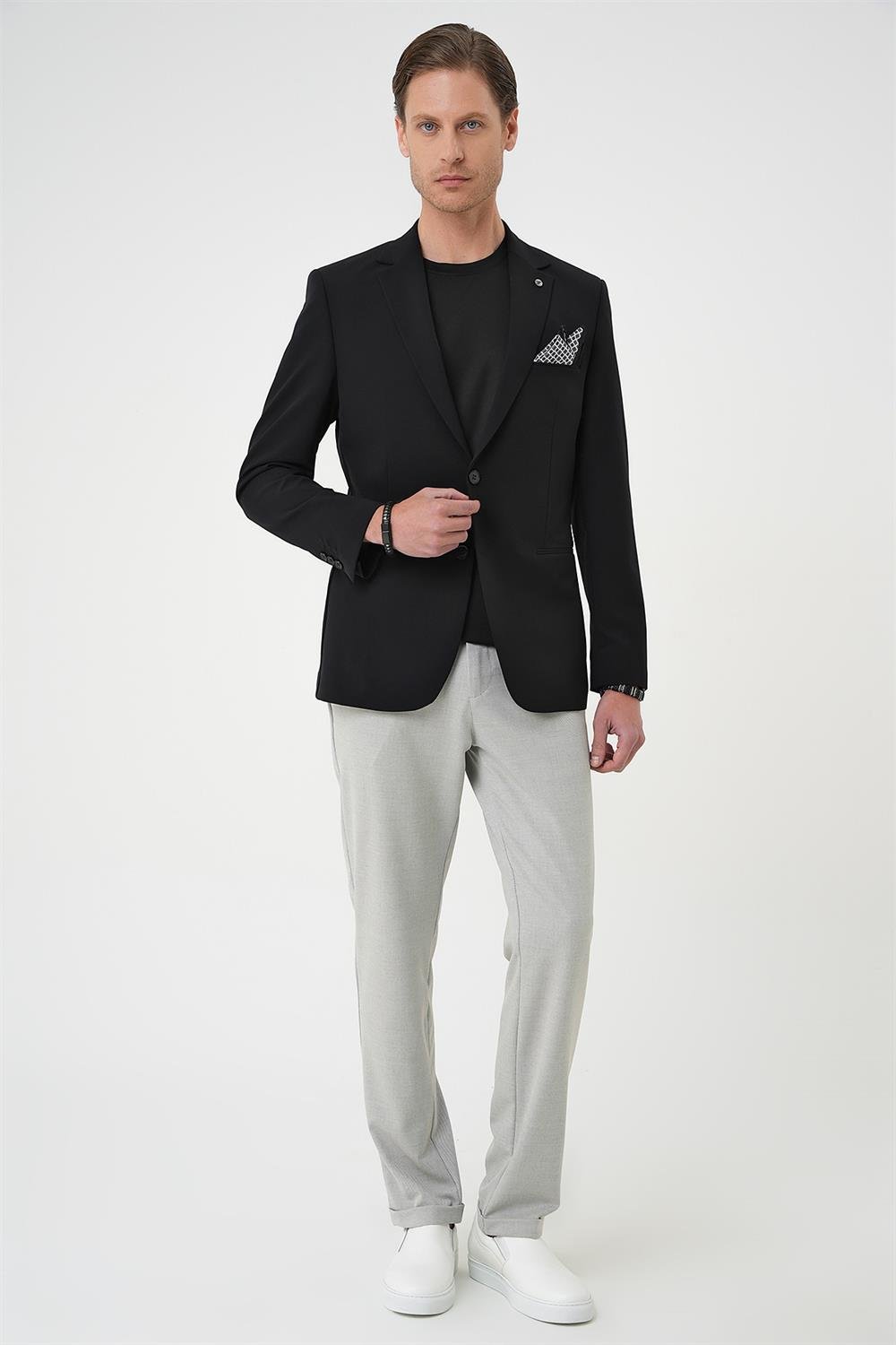 C 710 Slim Fit Mono Yaka Fleto Cepli Çift Yırtmaçlı Casual Siyah Ceket