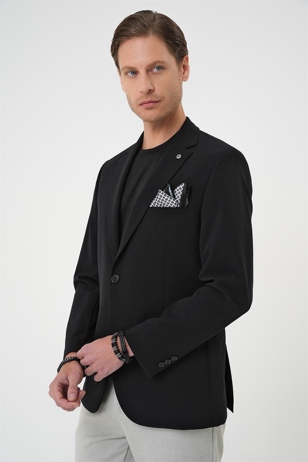C 710 Slim Fit Mono Yaka Fleto Cepli Çift Yırtmaçlı Casual Siyah Ceket