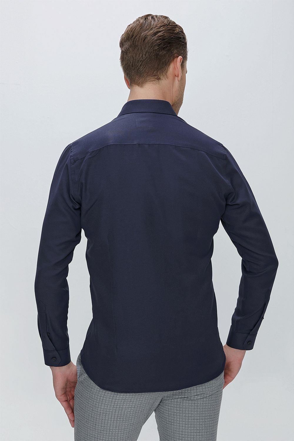 GK 673 Slim Fit Lacivert Klasik Gömlek