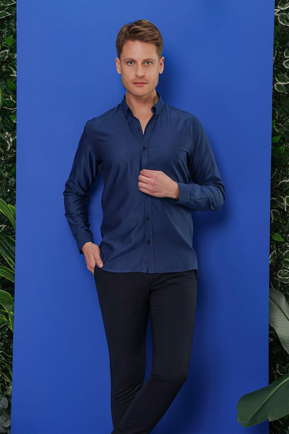 GK 681 Slim Fit Lacivert Klasik Gömlek