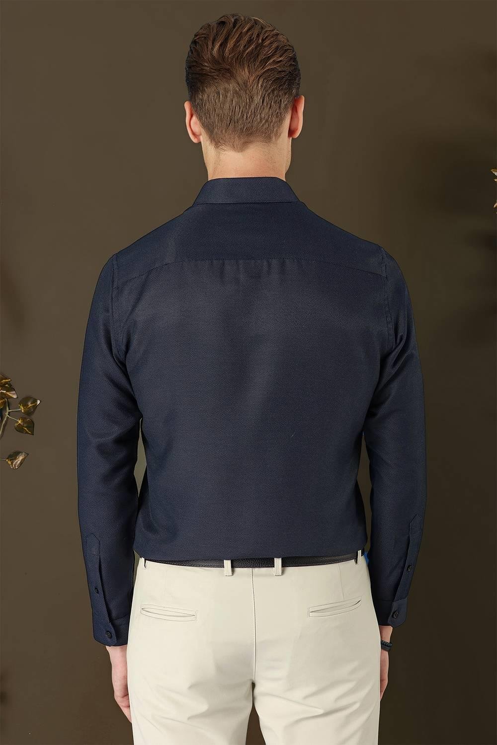 GK 686 Slim Fit Koyu Lacivert Klasik Gömlek