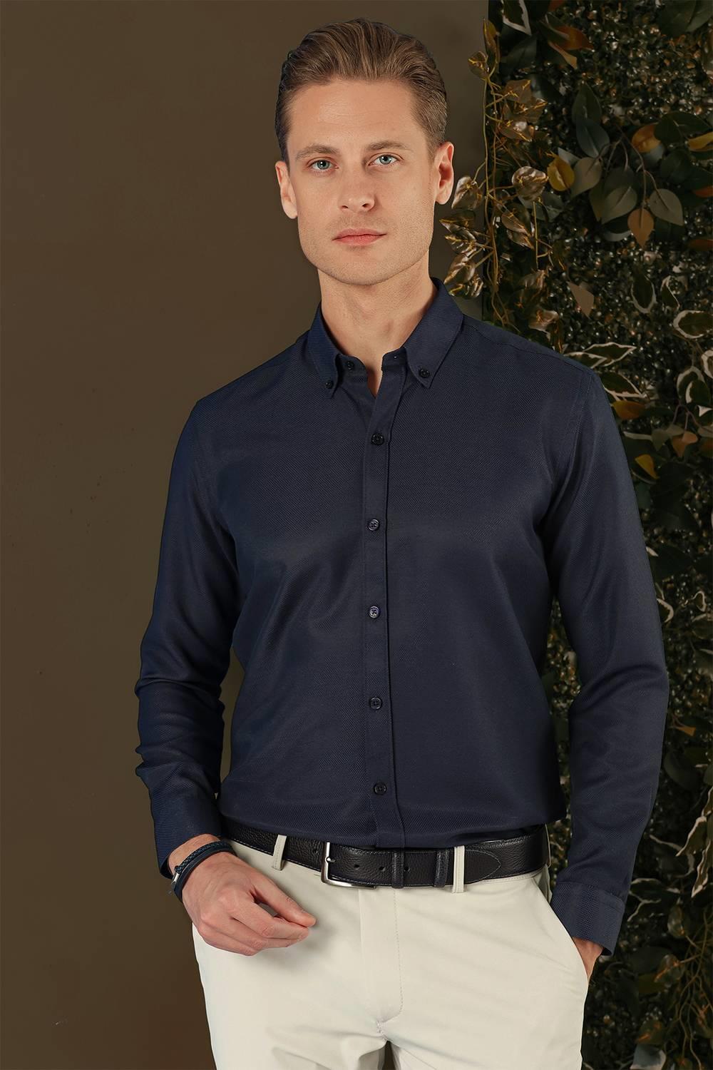 GK 686 Slim Fit Koyu Lacivert Klasik Gömlek
