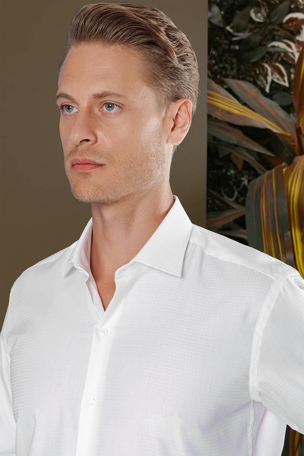 GK 701 Slim Fit Beyaz Klasik Gömlek
