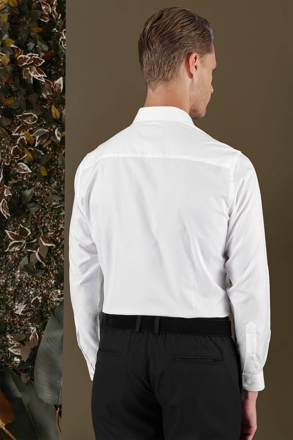 GK 705 Slim Fit Beyaz Klasik Gömlek