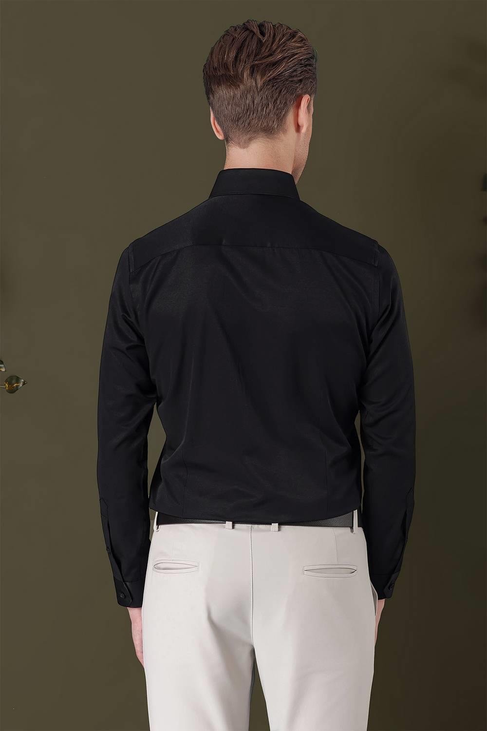 GK 710 Slim Fit Siyah Klasik Gömlek