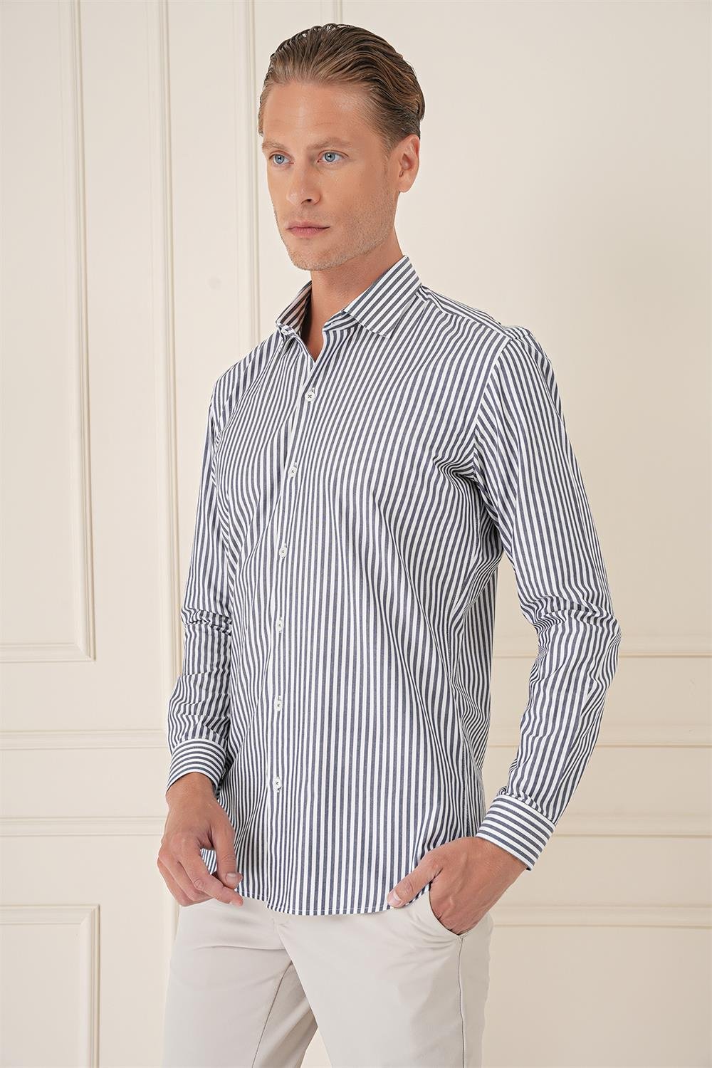 Gk 721 Slim Fit Dikine Çizgili %100 Pamuk Klasik Lacivert Beyaz Gömlek