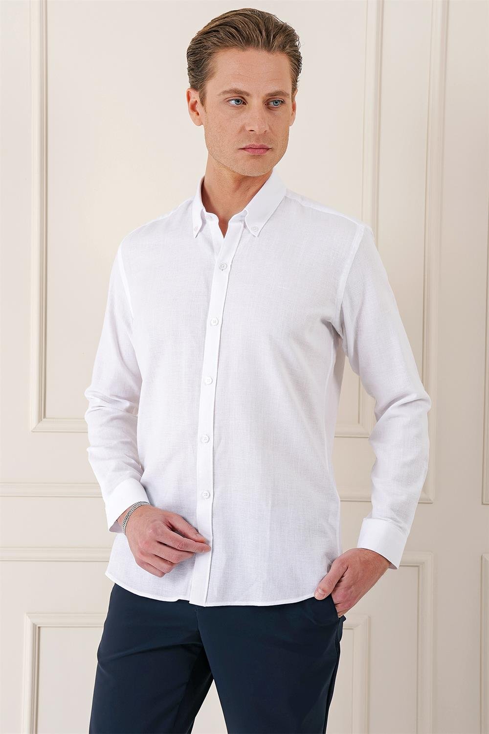Gk 723 Slim Fit Düğmeli Yaka %100 Pamuk Klasik Beyaz Gömlek