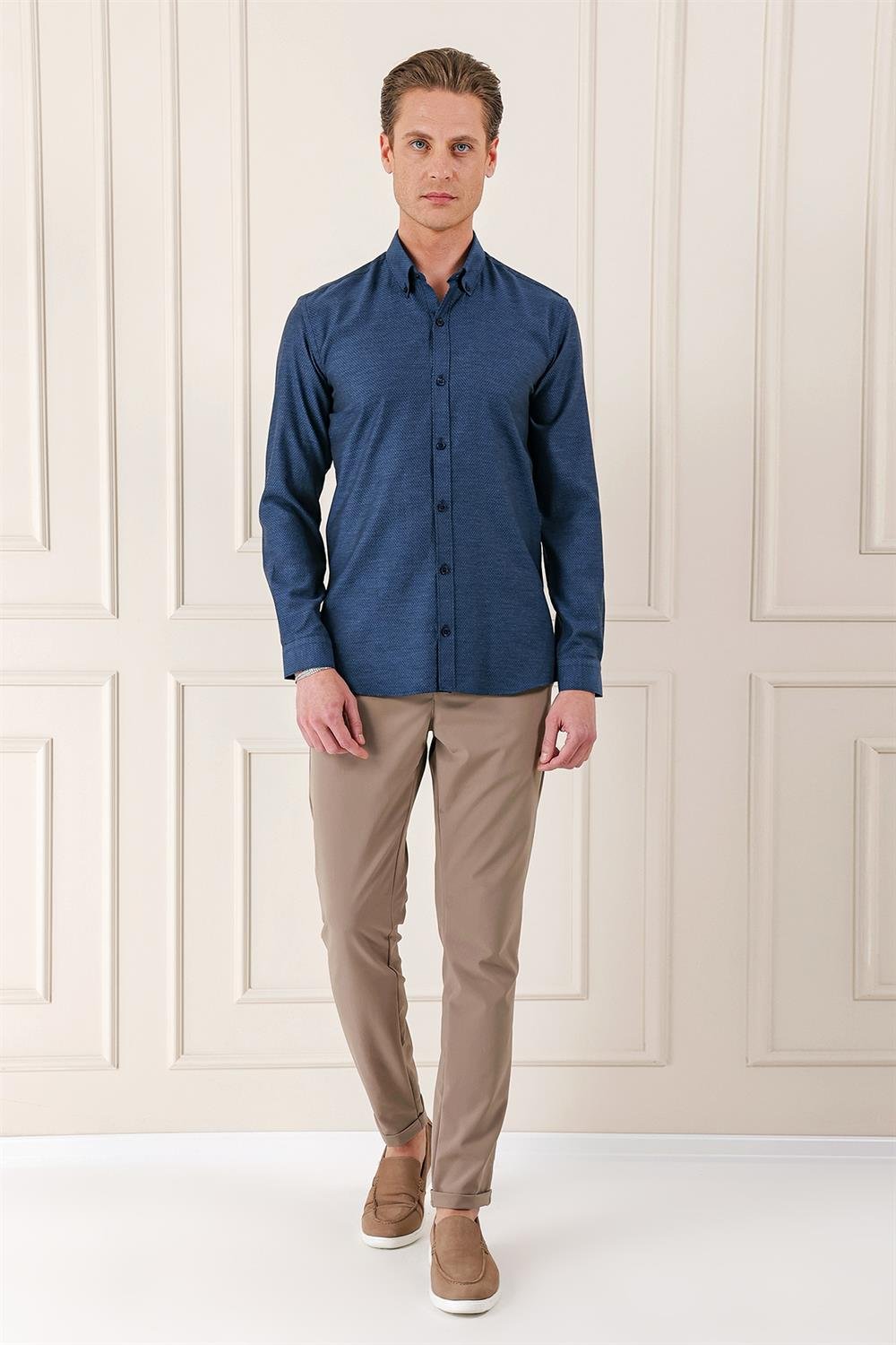 Gk 724 Slim Fit Düğmeli Yaka Dokulu %100 Pamuk Klasik Lacivert Gömlek