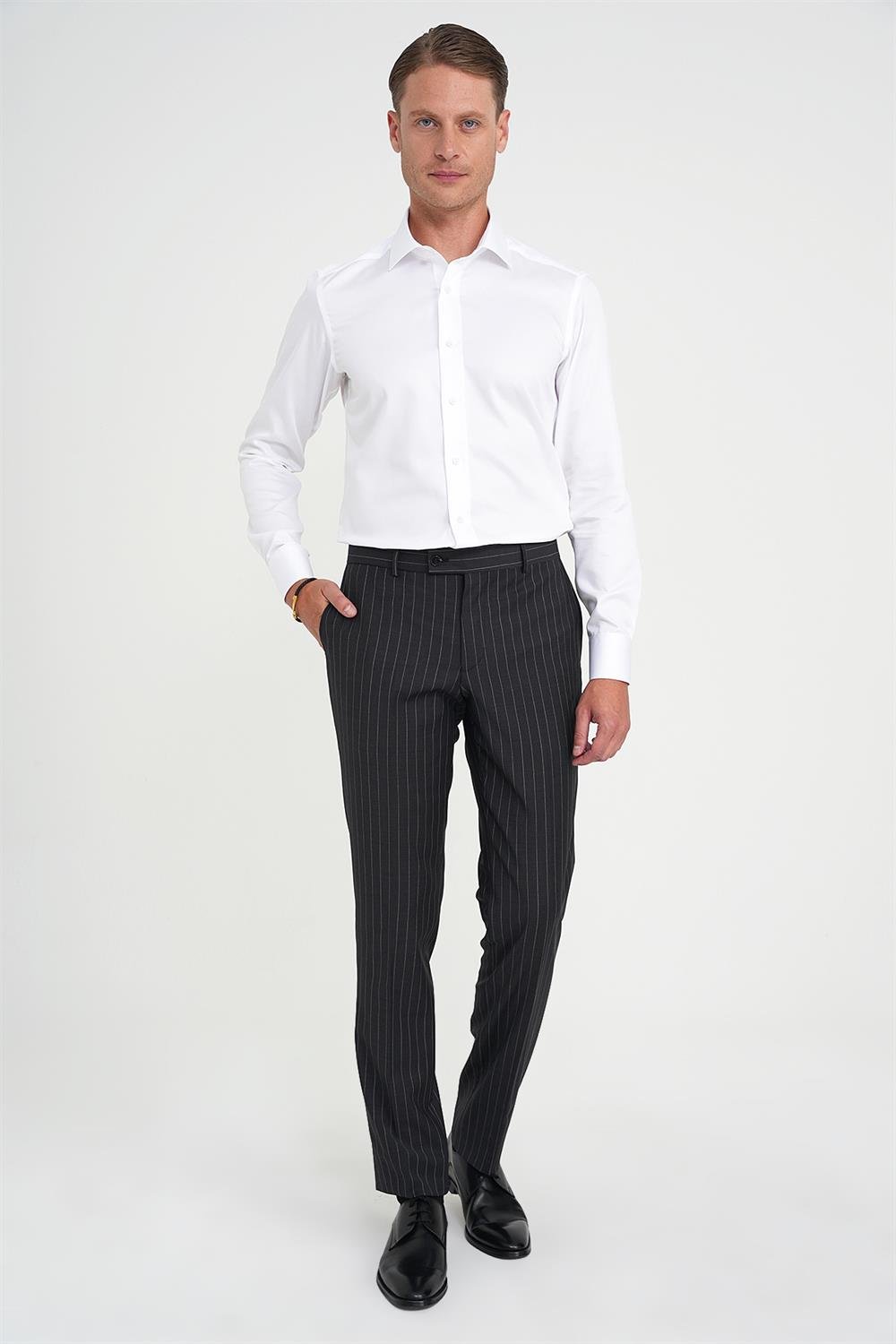 GK 734 Slim Fit Beyaz Klasik Gömlek