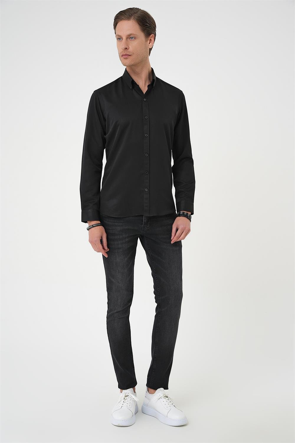 Gk 736 Slim Fit Düğmeli Yaka Pamuklu Klasik Siyah Gömlek