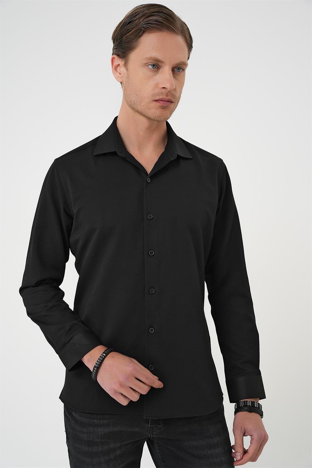 Gk 740 Slim Fit Dokulu Erkek Yaka Pamuklu Klasik Siyah Gömlek