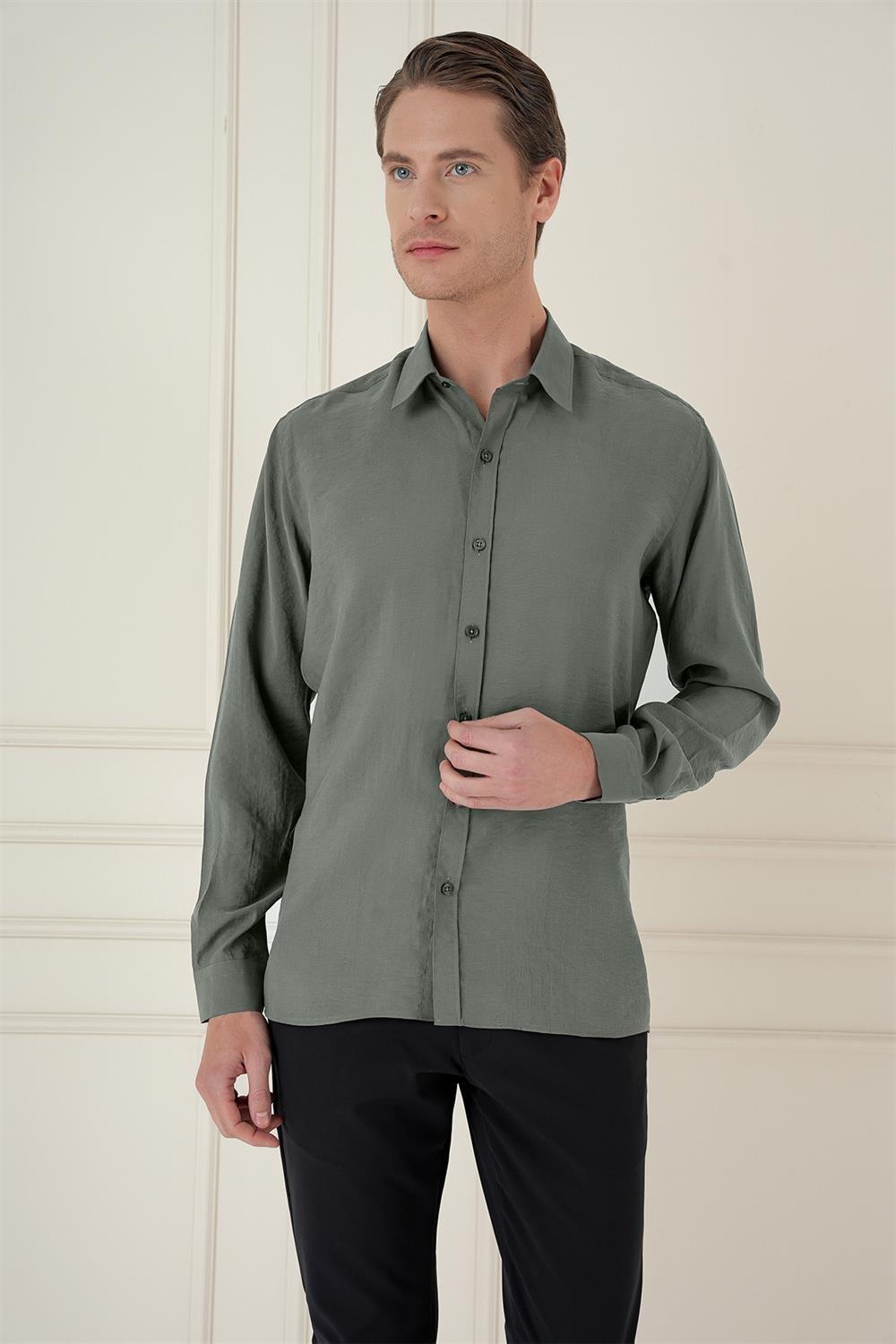 GK 743 Slim Fit Haki Klasik Gömlek