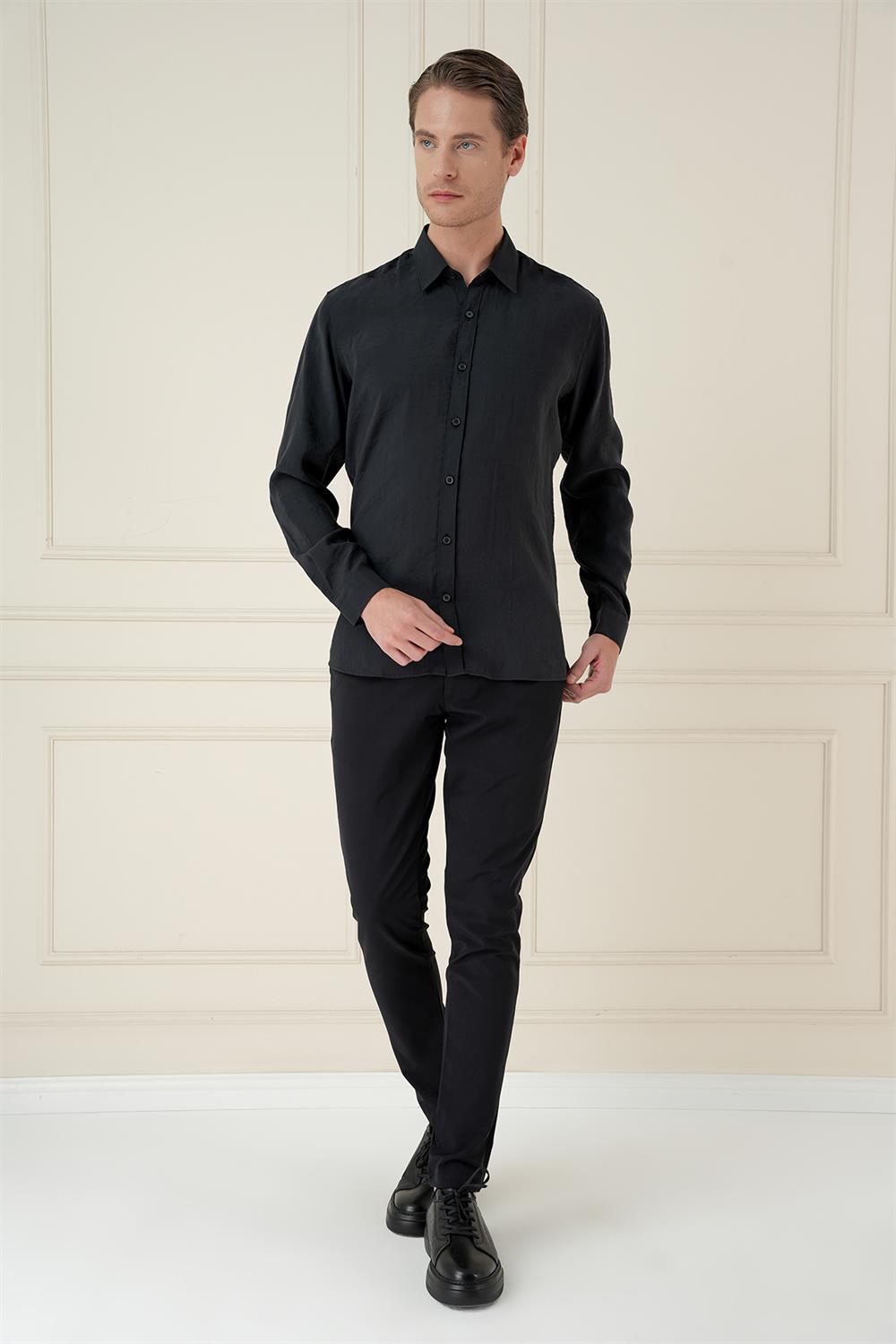 GK 743 Slim Fit Siyah Klasik Gömlek
