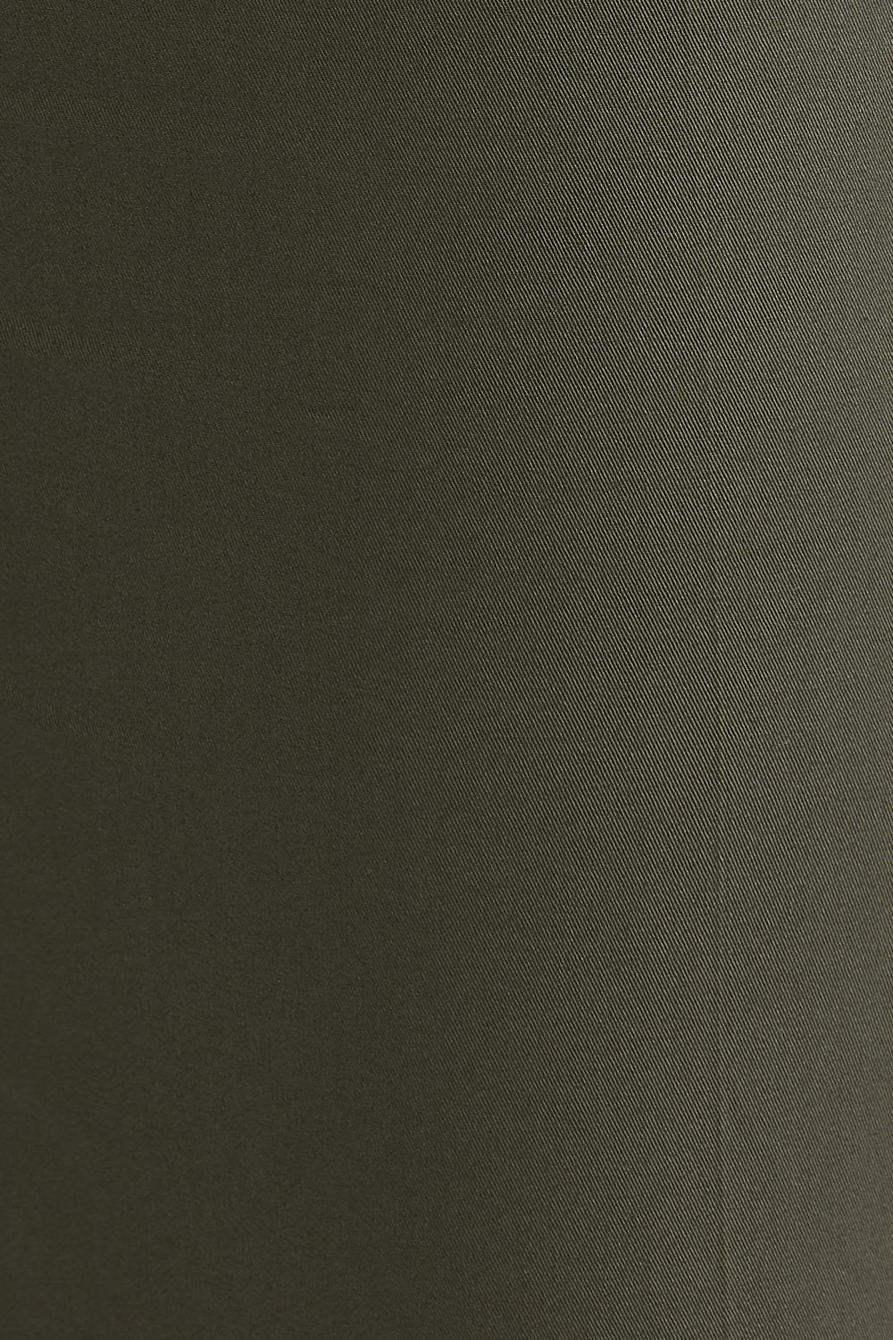 P 1050 PANTOLON