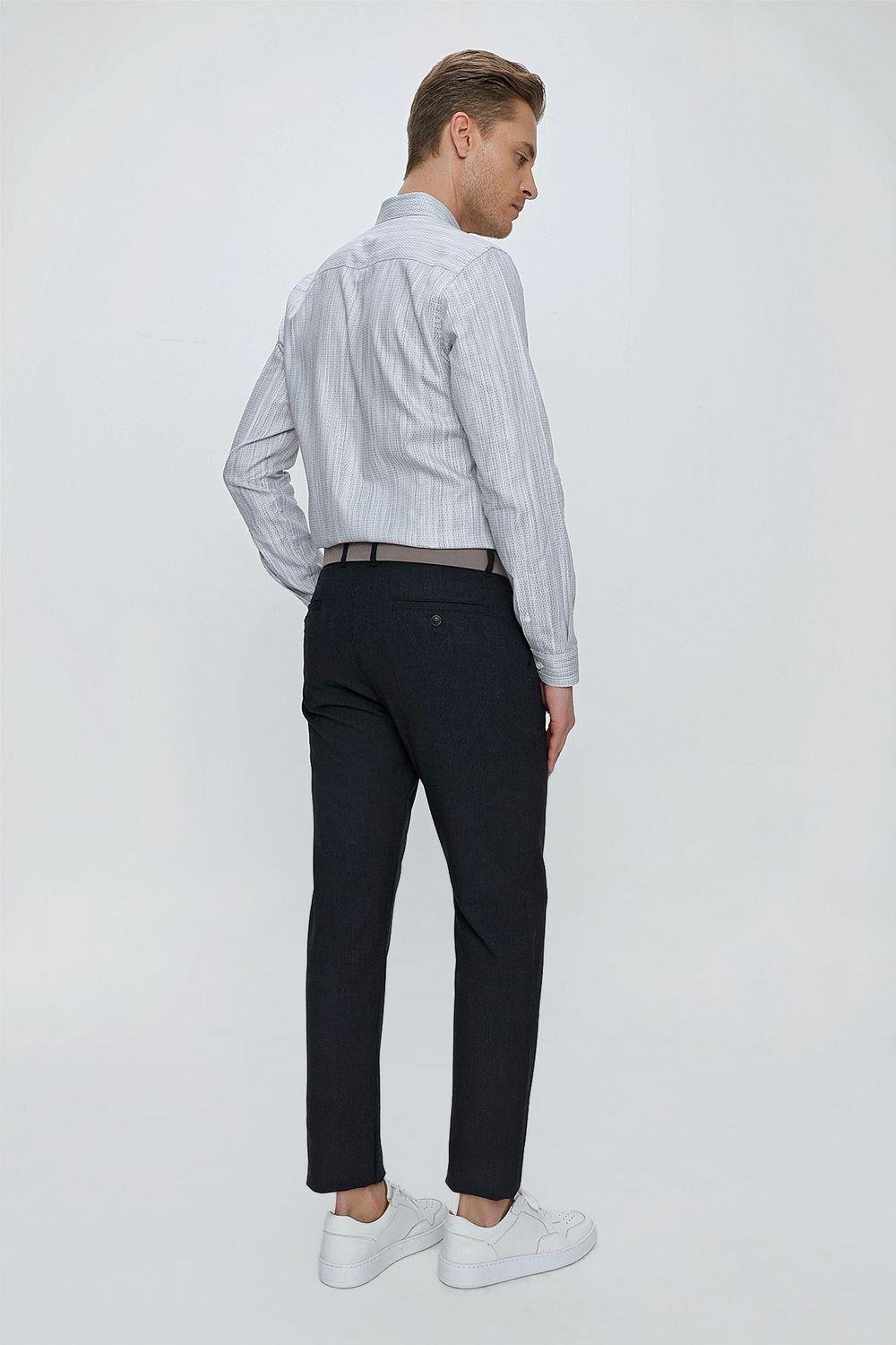 P 1105 Slim Fit Siyah Spor Pantolon