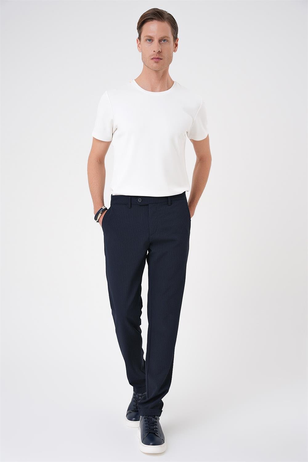 P 1177 Comfort Fit Gofre Dokulu Beli Lastikli Lacivert Jogger Pantolon