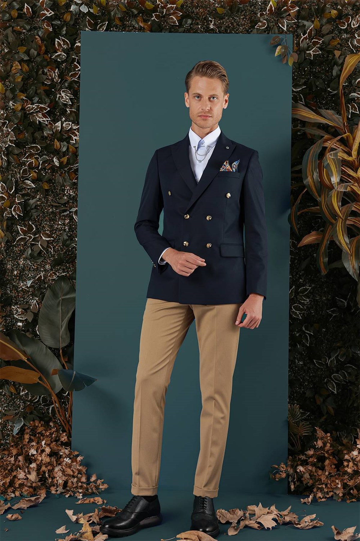Slim Fit Çift Yırmaç Metal Düğmeli Lacivert Kruvaze Blazer Ceket C