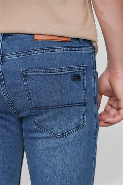 090 Mavi Jean Pantolon