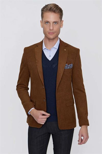 C 626 CEKET