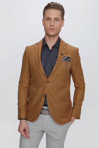 C 629 CEKET