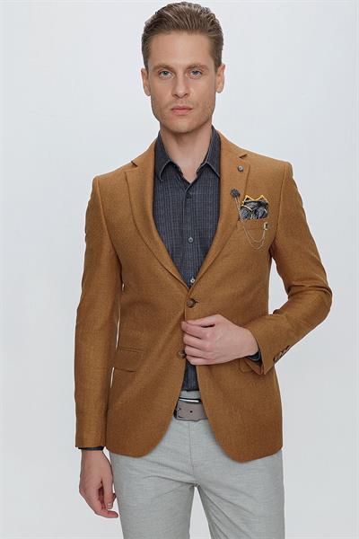 C 629 CEKET