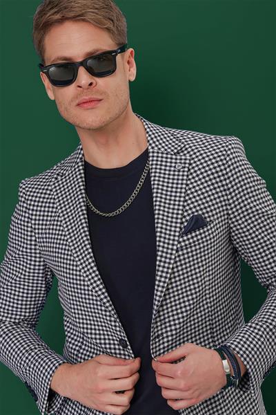 C 638 CEKET