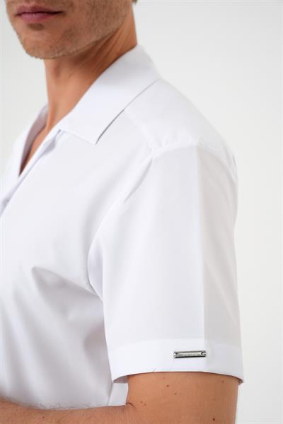 G 1589 Slim Fit Apaş Yaka Kısa Kol Esnek Casuel Beyaz Gömlek 