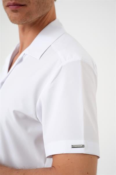 G 1589 Slim Fit Apaş Yaka Kısa Kol Esnek Casuel Beyaz Gömlek 