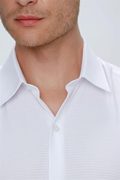 GK 663 Slim Fit Beyaz Klasik Gömlek